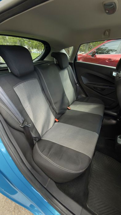 Ford Fiesta 1.6 бензин | 2013 | яскравий синій колір