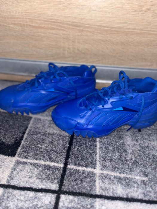 Кросівки жіночі Reebok Cardi B Club C V2 Core сині