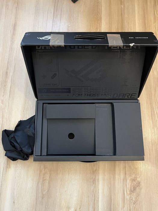 ASUS ROG Zephyrus G14 Ryzen 9 6900HS 32GB / 512GB SSD / RX 6800S 8GB