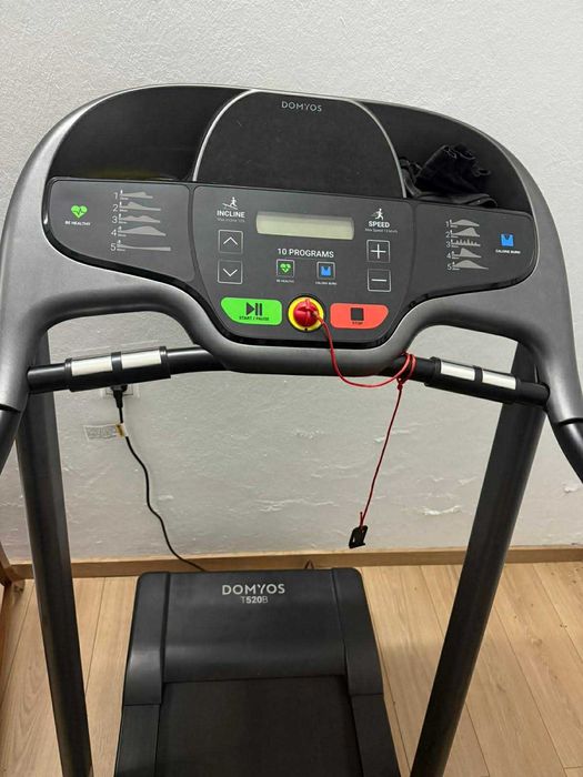 DOMYOS Passadeira de corrida dobrável 13km/h, T520B