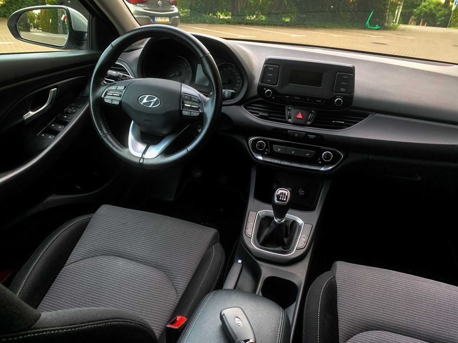 Wypożyczalnia Wynajem Najem Długoterminowy Hyundai i30 Lift BIK KRD