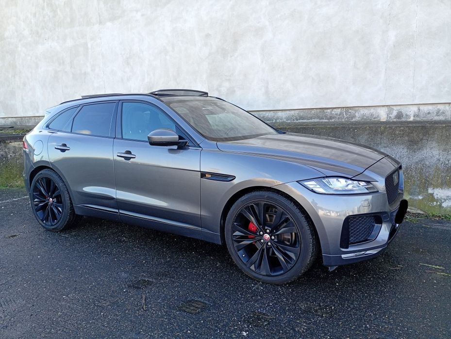 Jaguar F-Pace