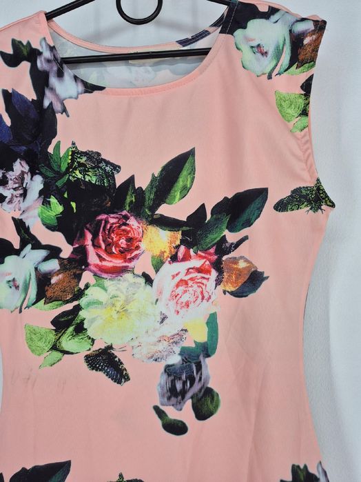 Sukienka prosta w kwiaty Beauty Fashion M/L 38/40