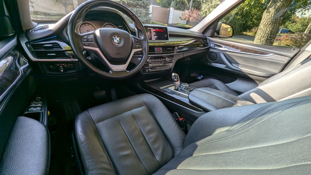 F15 полный привод  не битый 160 пробега 3 литра бенз