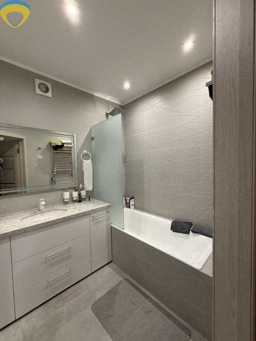 Квартира с евроремонтом в центре Таирова