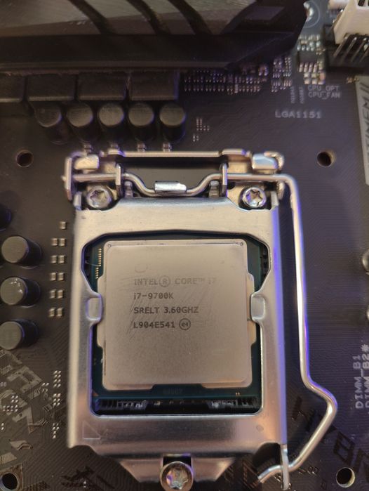 i7 9700k - купить комплектующие для ПК - Цена на OLX.ua