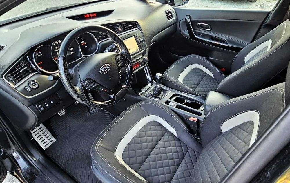 KIA CEED 1.6d 136cv GT LINE - NACIONAL 1DONO