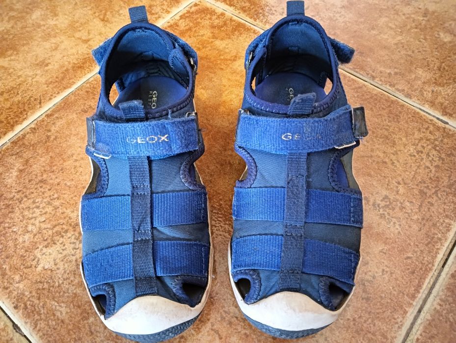 Sandálias Geox 32