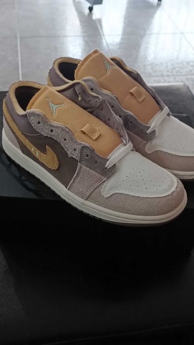 Air Jordan 1 retro high OG yellow ,,, Air Jordan 1 low craft