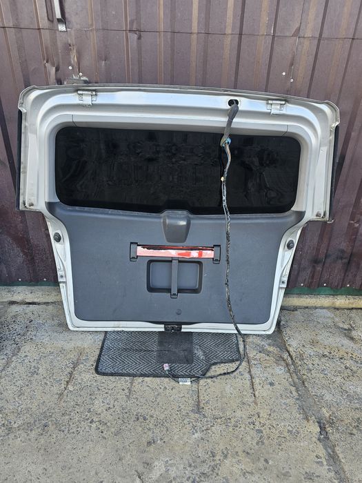 Кришка багажника Opel Zafira b кляпа Ляда замок скло Зафіра Зафира