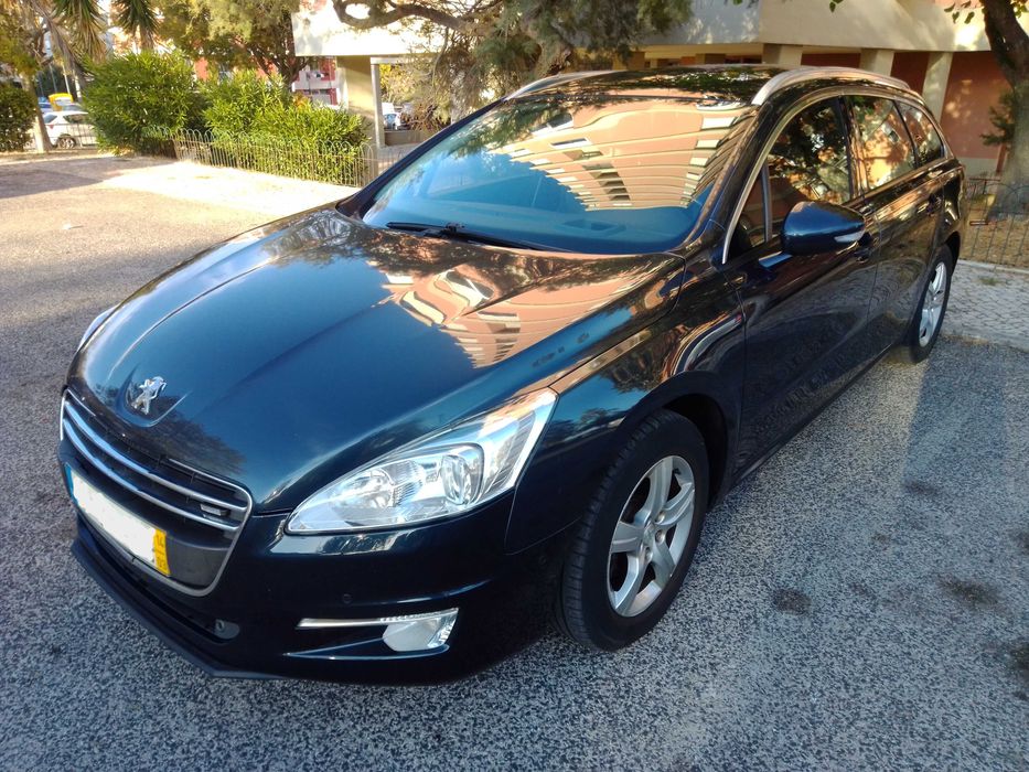 Carrinha Peugeot 508 SW caixa manual.