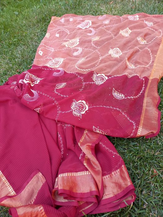 Сарі сари індійське