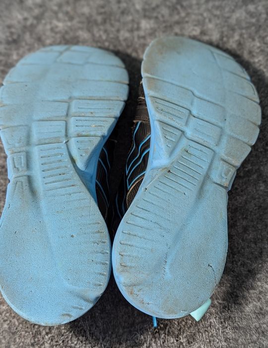 Продам кросівки Reebok
