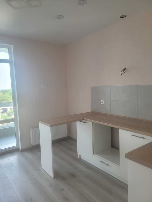 СРОЧНО!Продам студийную квартиру с ремонтом и видом на море!Акварель7.