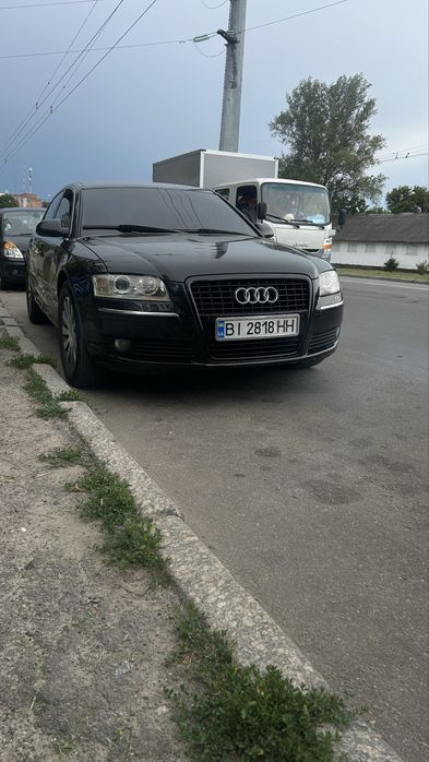 AUDI A8D3L в хорошем состоянии