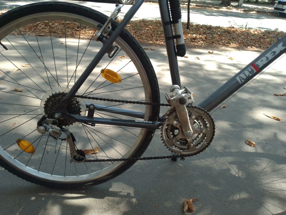 Продам АЛЮМИНЄВИЙ велосипед.