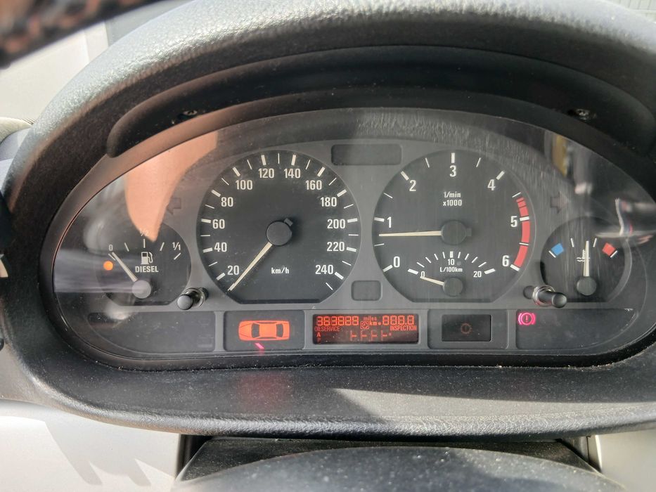 BMW 330D e46 com motor 184cv