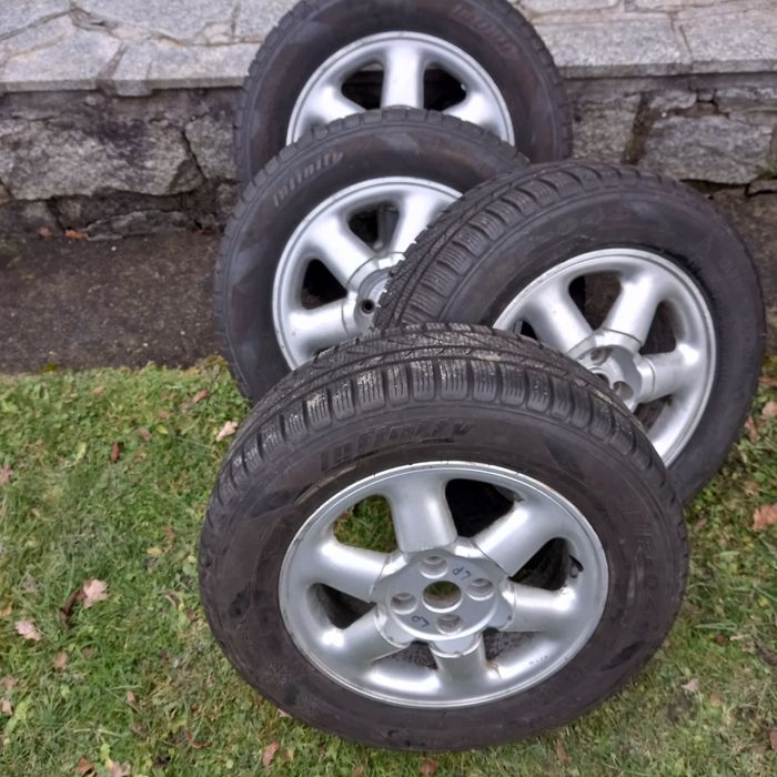 Koła zimowe 4x100 piasta 60.1 renault okazja