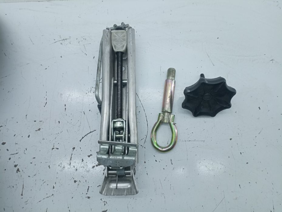 Kit de troca de pneu - VOLKSWAGEN Polo (9N_) | 01 - 14