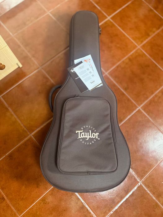 Taylor AD27e Blacktop (American Dream) + AeroCase + Garantia