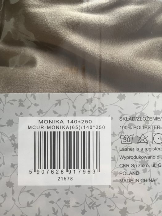 Zasłony na przelotkach