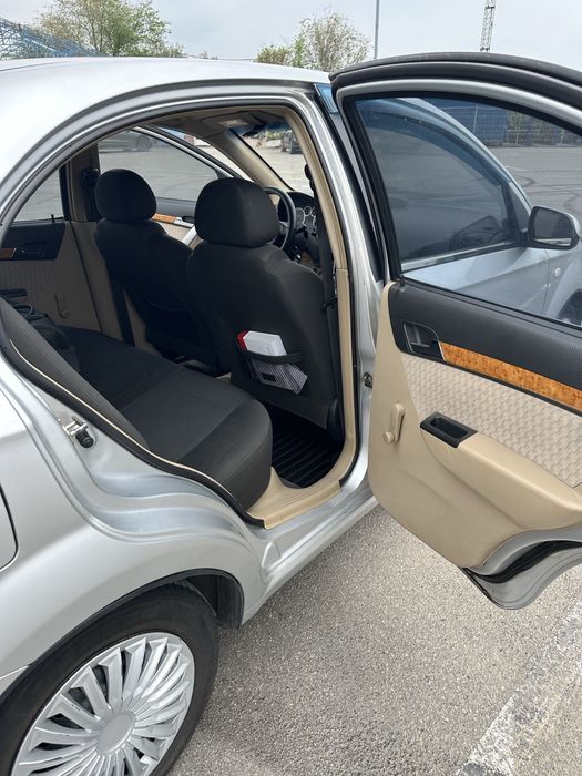 Авэо т250 1.6 газ/бенз