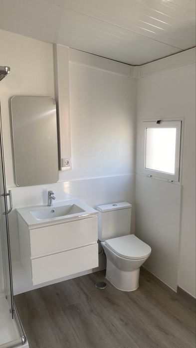 Estudio com casa banho