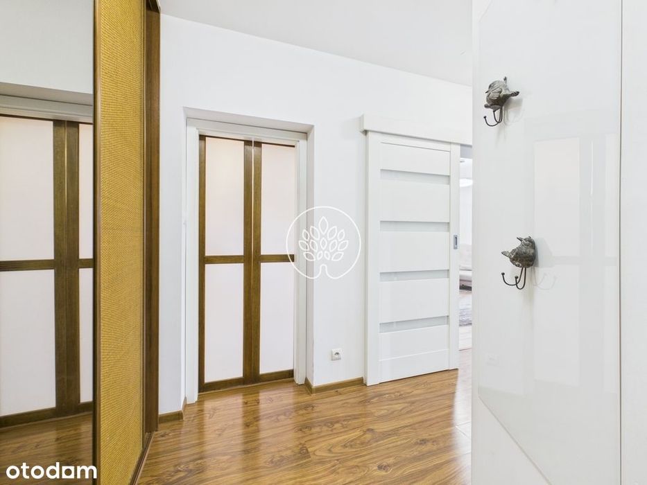 Mieszkanie 2pok 52 m2 /balkon/ piwnica/parking