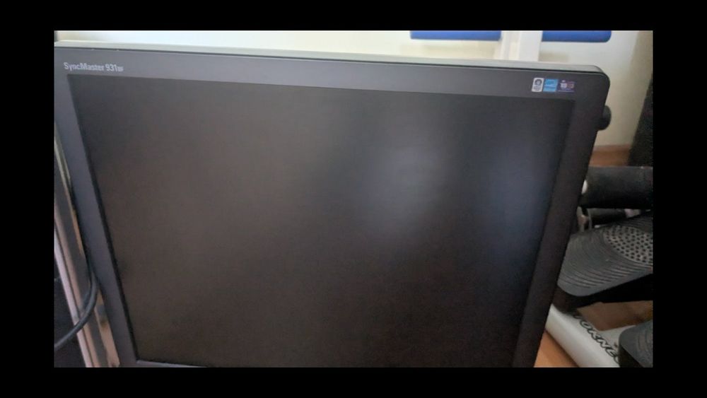 Компьютер в рабочем состоянии.