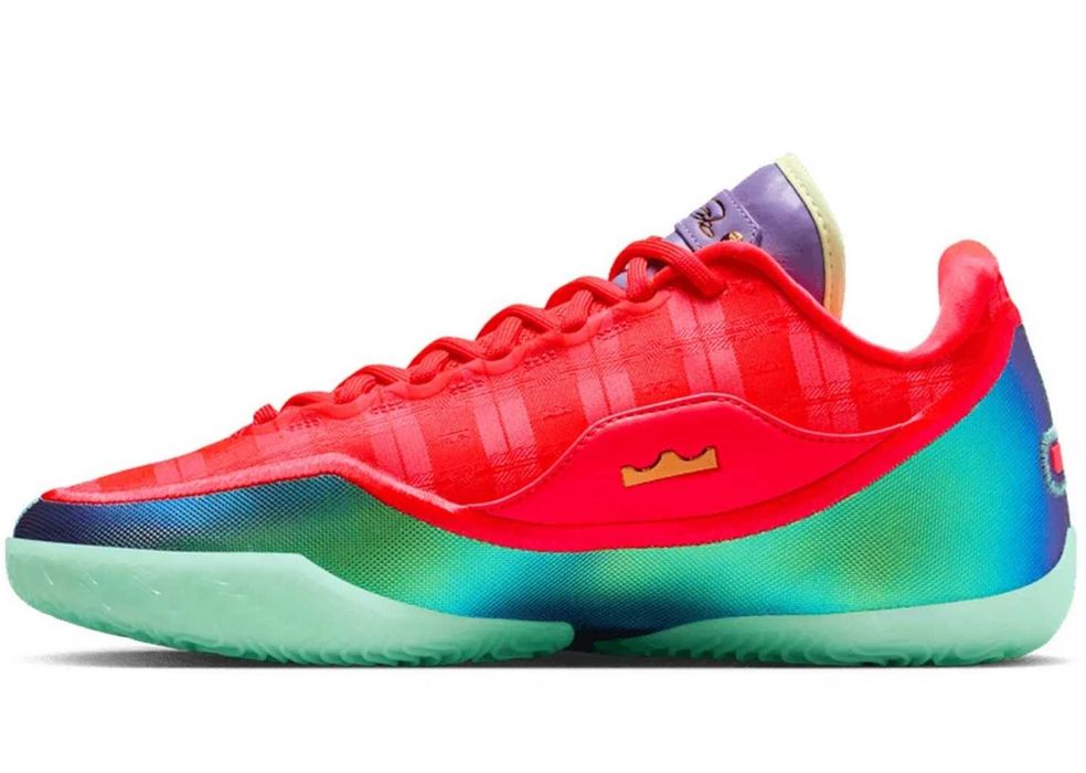 buty meskie Nike LeBron 23 Stocking Stufferr. 43 EU