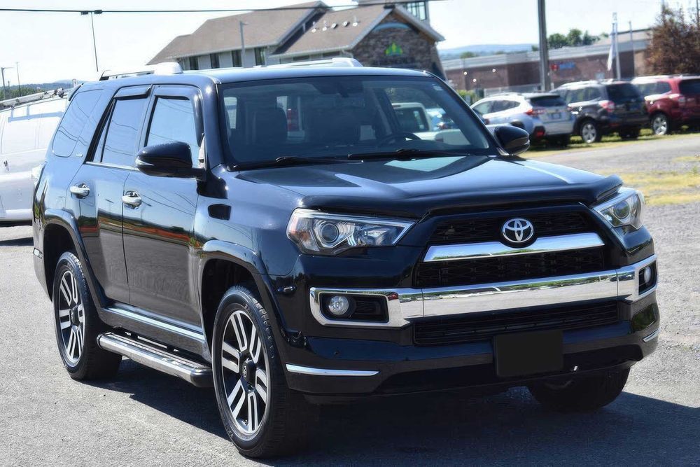 Toyota 4Runner      2018