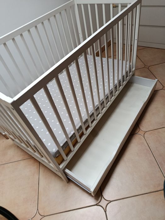 Łóżeczko dziecięce białe 124x66cm