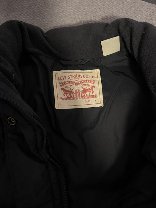 Куртка зимняя levis