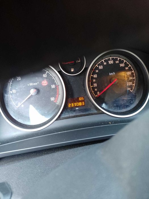 Opel Zafira 2013 B cdti 1.7