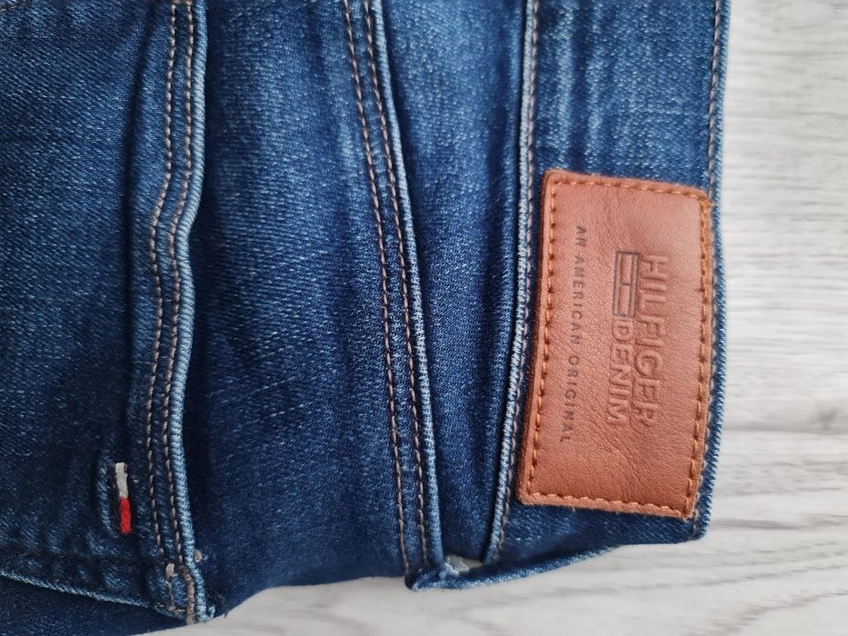 Spodnie jeans Tommy