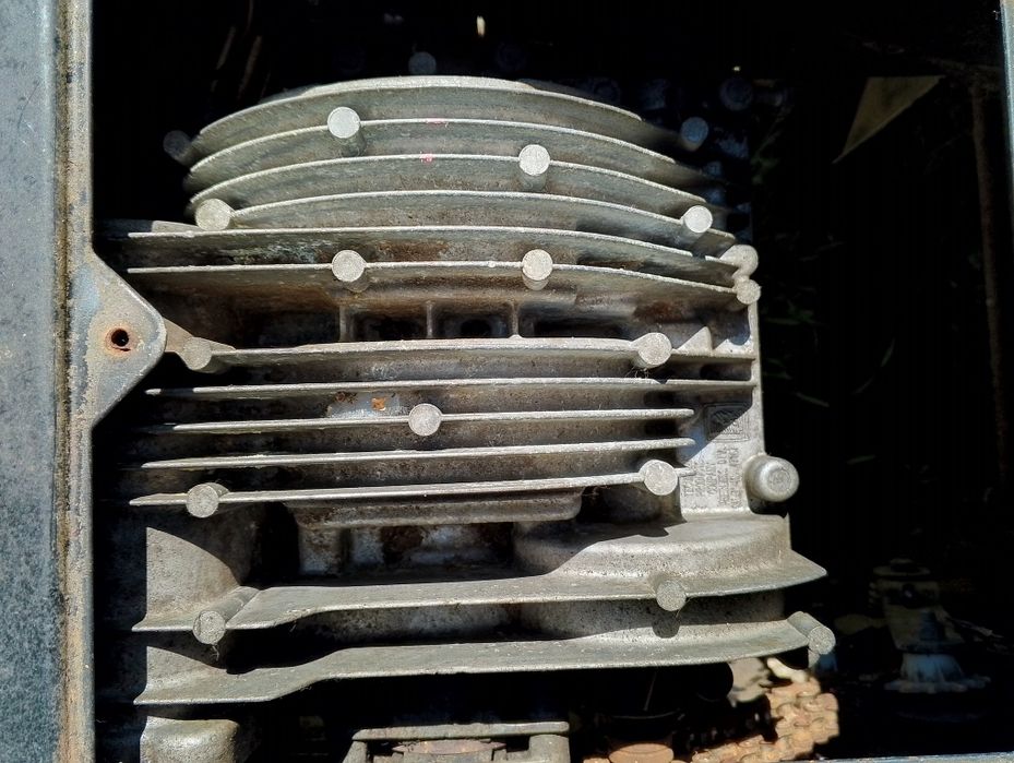 Traktorek kosiarka TCP 102 hydro,bez silnika i kosiska