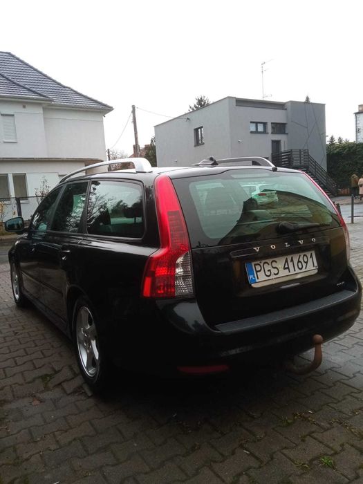 Volvo V50 - zadbany i oszczędny diesel.