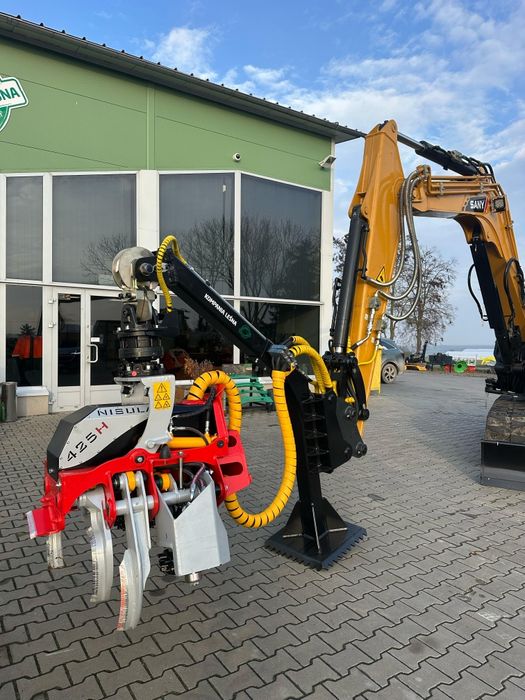 Harvester NOWA  koparka SANY z głowicą harwesterowa NISULA 425H