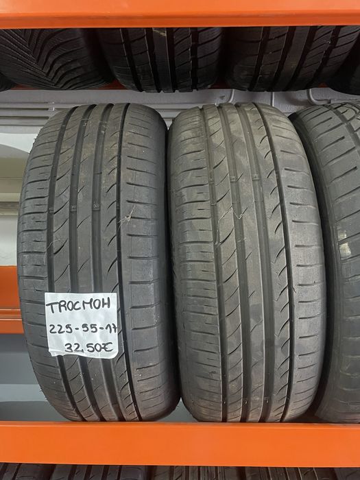 Pneus  225-55-R17