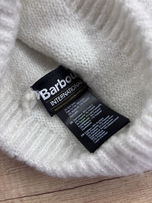 Тепла сіра шапка monki barbour