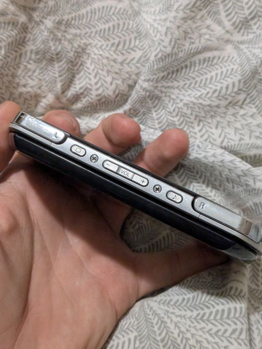 Приставка PSP Go + карта 2гб