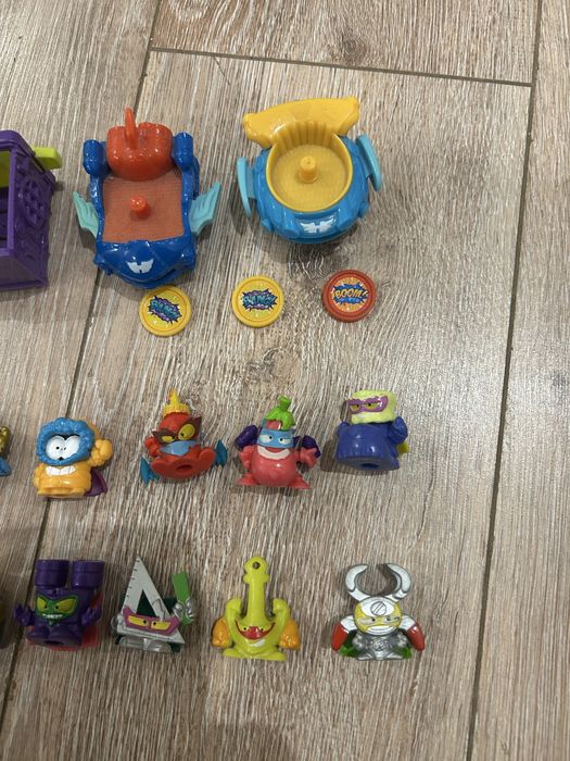 Super Zings figurki pojazdy z dyskami