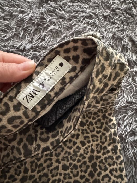 Леопардові джинси zara