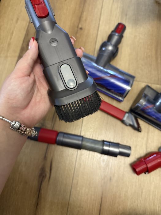Dyson v12 detect slim
