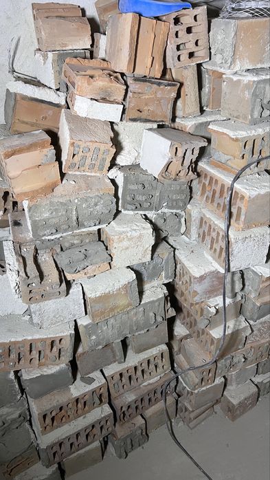 Віддам цеглу блоки