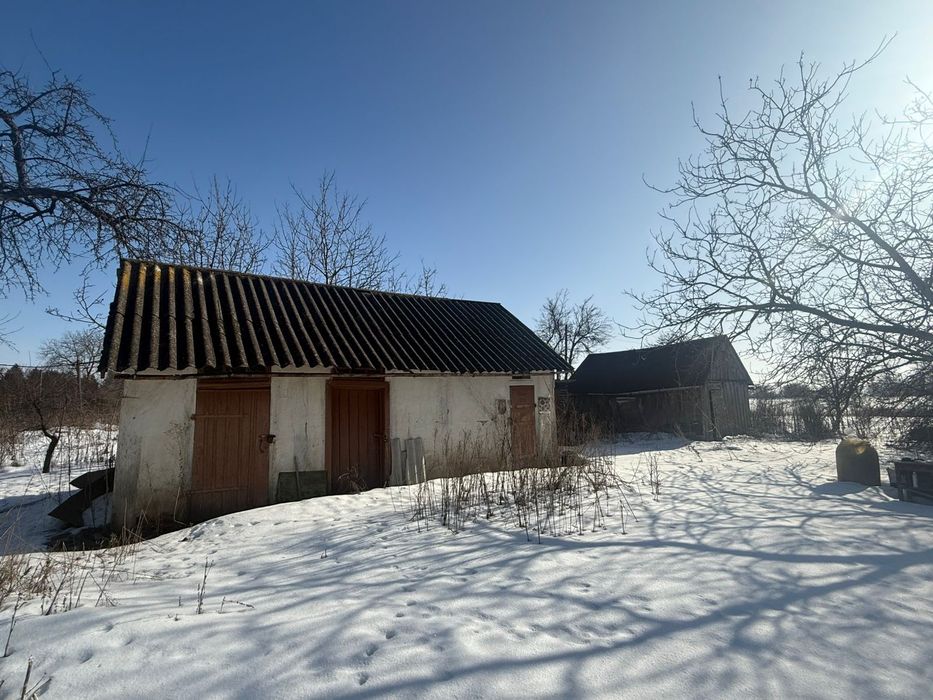 Будинок  в селі.