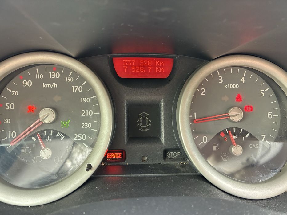 Renault Mégane — fotografia 8