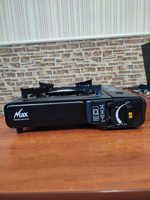 Газовая плита         .