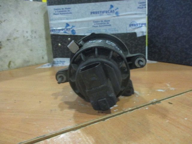 Farol nevoeiro frente esquerdo SEAT Ibiza III (6L1)