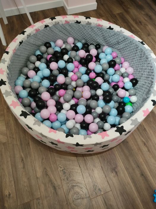 Duży Basen z kulkami